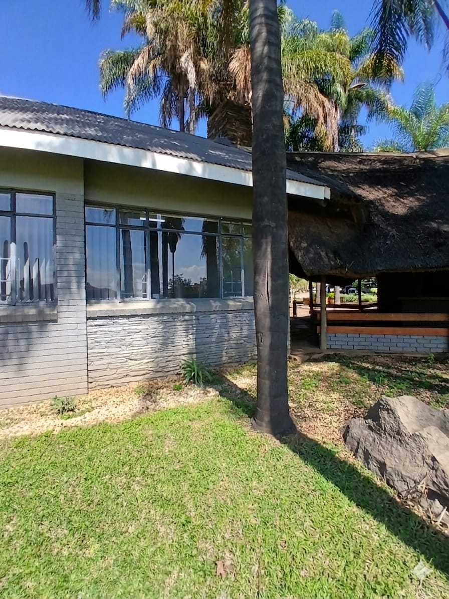 To Let Commercial Property for Rent in Waterval East North West